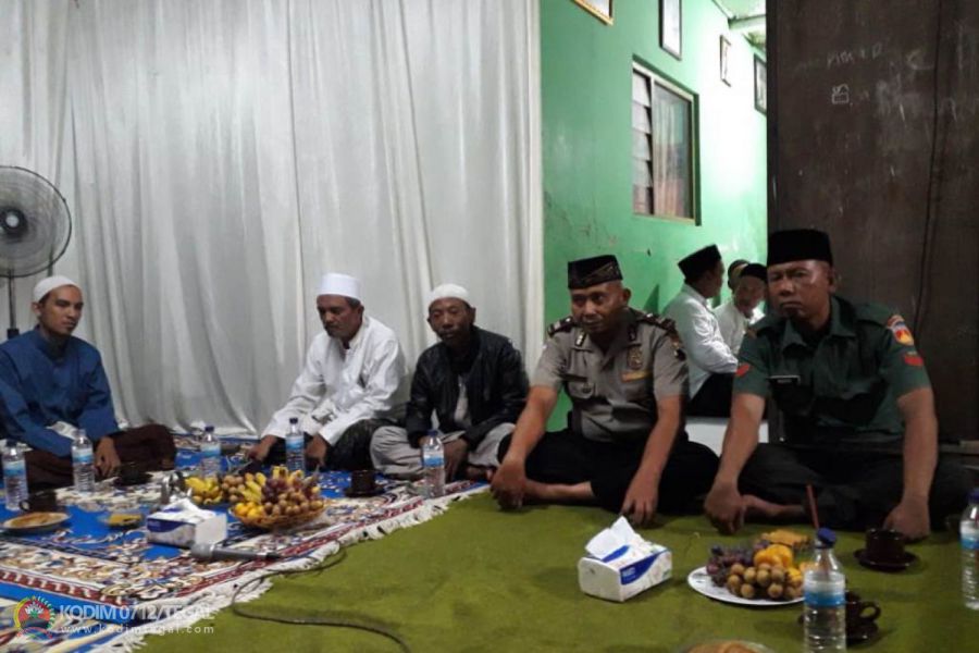 Babinsa Debong Tengah Hadiri Maulid Nabi Besar Muhammad SAW