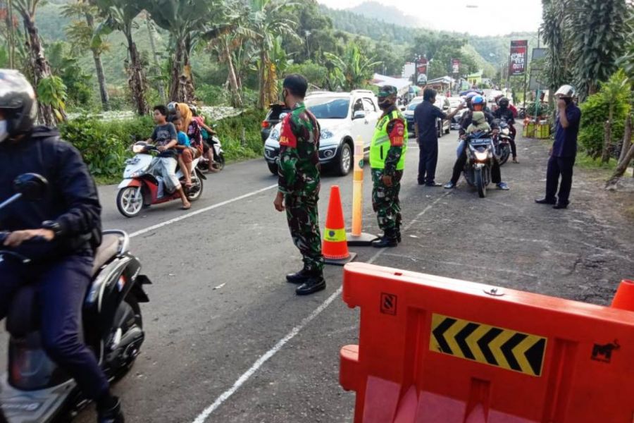 Koramil Bojong Bantu Pengamanan OW Guci Di Masa Pandemi Covid 19