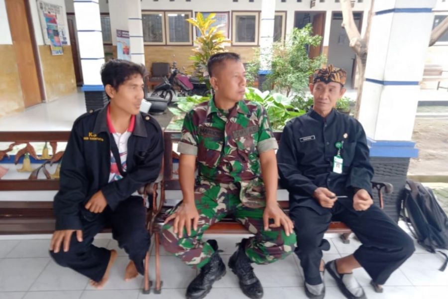 Babinsa Koramil 21/TS Laksanakan Komsos Guna Menunjang Pelaksanaan  TMMD Sengkuyung di Wilayahnya