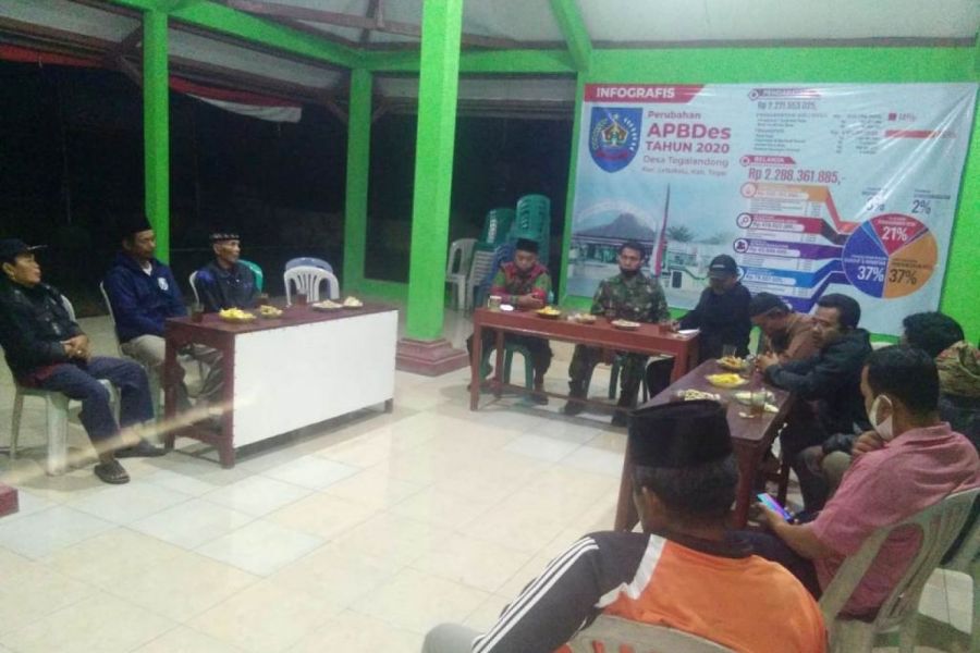 Babinsa Dan Kades Tegalandong Berharap Agar Warga Membantu Pelaksanaan Pra TMMD