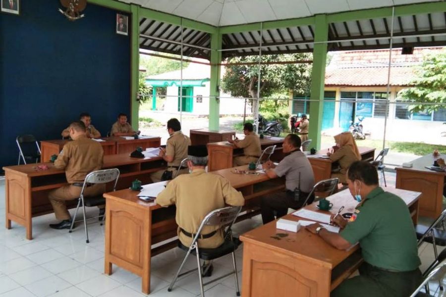 Danramil Hadiri Pembentukan Gugus Depan Penanggulangan Covid-19 Kecamatan Lebaksiu