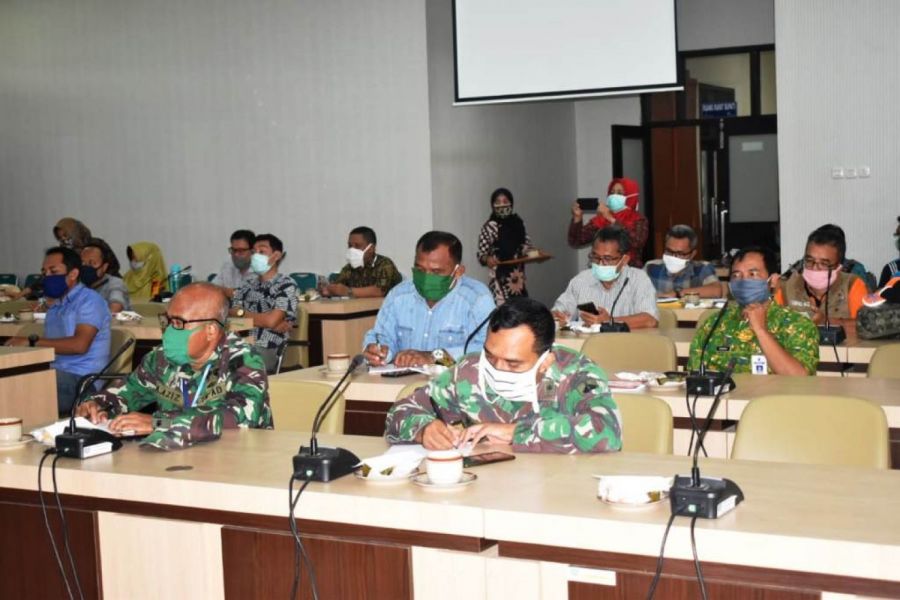 Kasdim Tegal Ikuti Rakor Gugus Tugas Percepatan Penanganan Covid-19 Kabupaten Tegal
