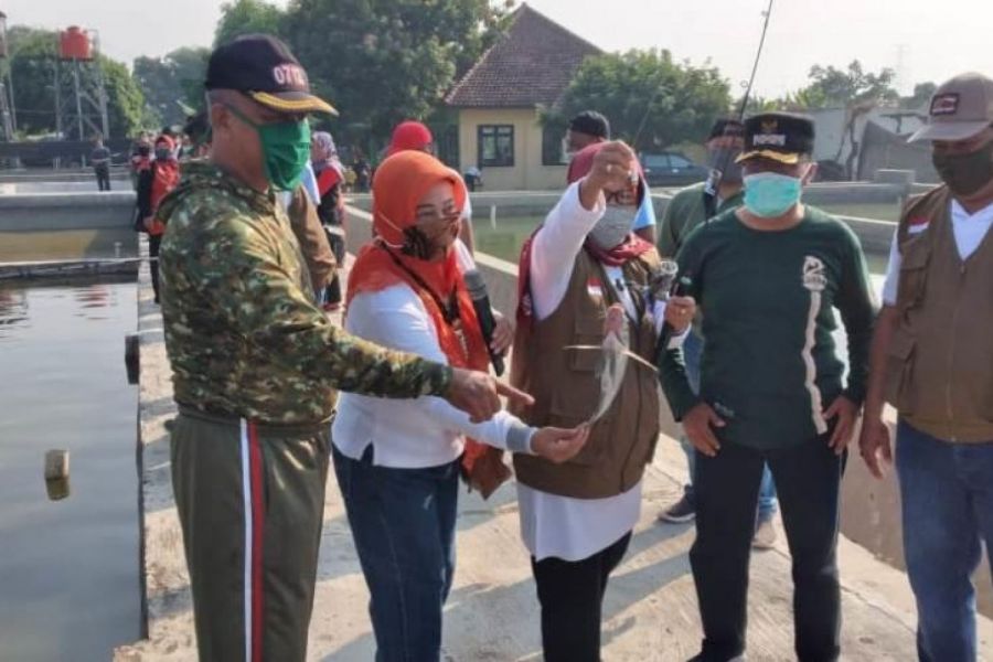 Danramil Pangkah Dampingi Bupati Tegal Pada Sidak Di Tempat Pemancingan BBI