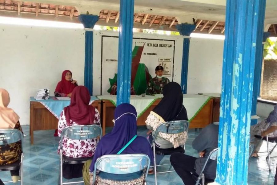 Babinsa Bogares Lor Hadiri Sosialisasi Tentang Virus Corona di Wilayahnya
