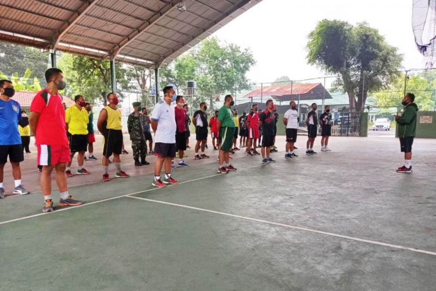 Pasipers Pimpin Apel Pagi Prajurit Dan PNS Kodim 0712/Tegal