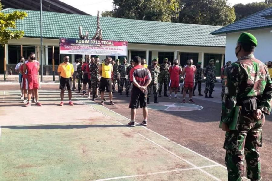 Pasipers Berikan Arahan Kepada Seluruh Anggota Pada Apel Pagi Kodim 0712/Tegal