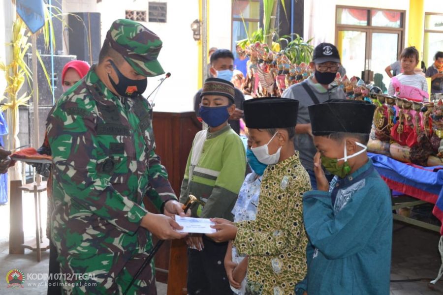 Sedekah Laut, Salah Satu Berkah Bagi Anak Yatim Kota Tegal