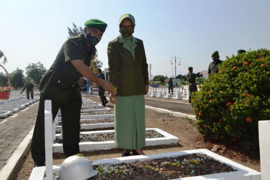 Kodim Tegal Laksanakan Ziarah Rombongan Dalam Rangka HUT Ke-59 Korem 071/WK