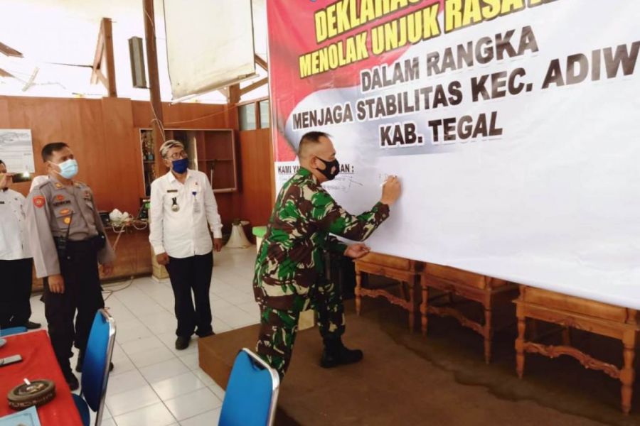 Deklarasi Bersama di Kecamatan Adiwerna