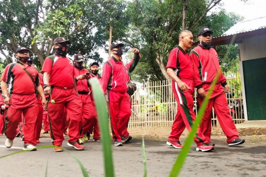 Olahraga Gembira di Warteg Gincu