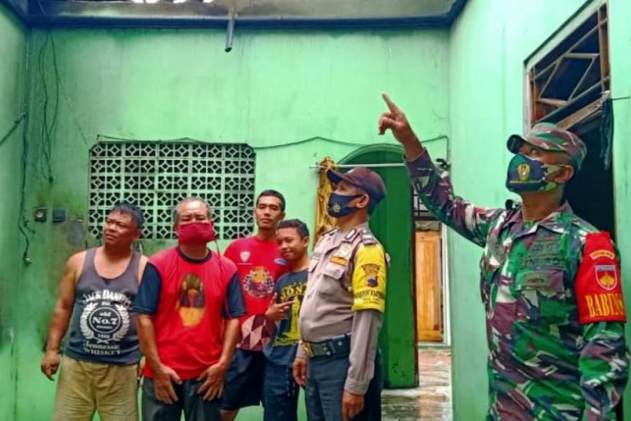 Diduga Korsleting Listrik, Rumah Ludes Terbakar