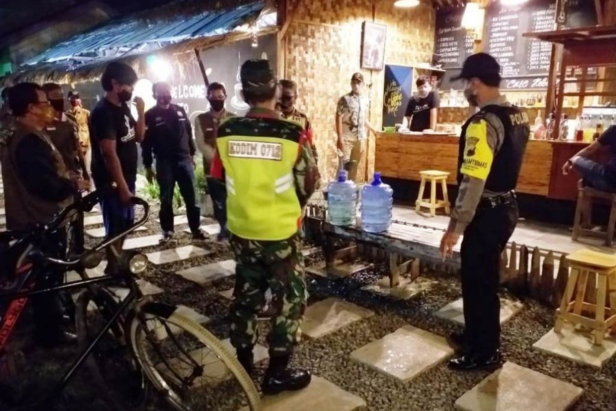 Koramil 11/Pangkah Patroli Penerapan Protokol Kesehatan