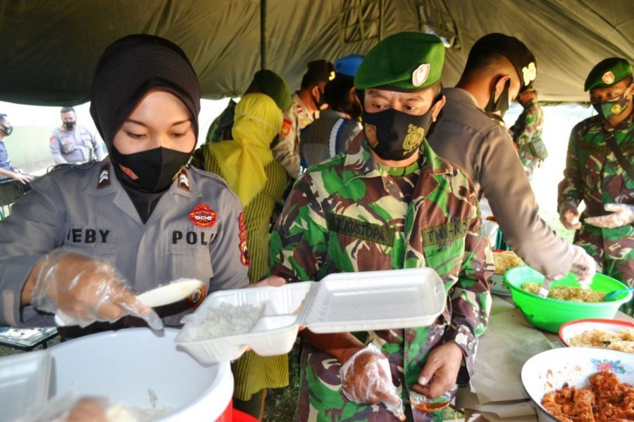 Dandim Tegal, Dapur Umum Bukti Sinergitas TNI Polri