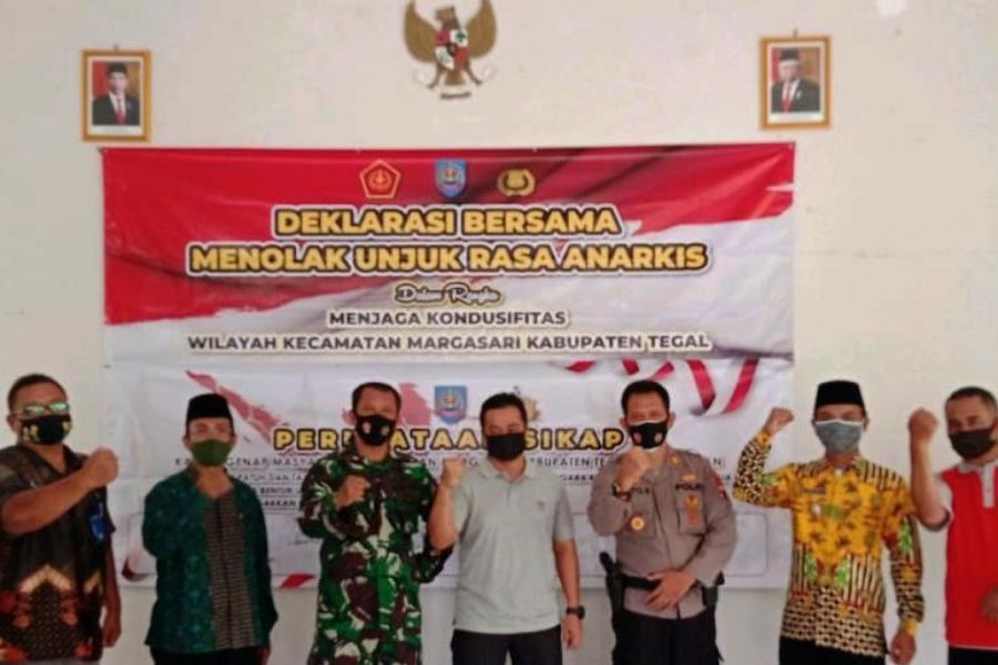 Komponen Masyarakat Kecamatan Margasari Deklarasi Bersama