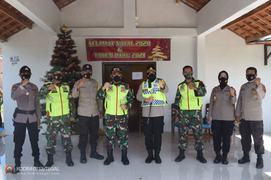 Dandim Tegal Langsung Pantau Pelaksanaan Ibadah Natal di Kota Tegal