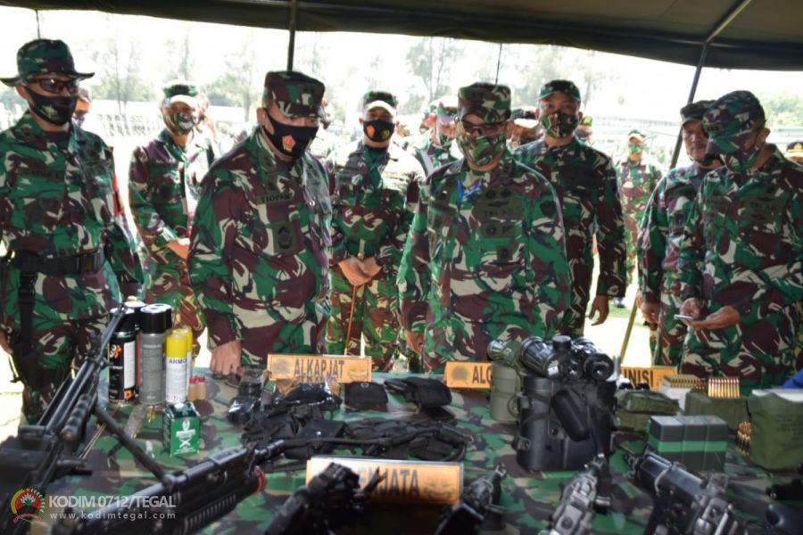 Dandim Tegal Hadiri Kunjungan Tim Riksiapops Mabes TNI Dalam Rangka Kesiapan Tugas Ops Yonif 407