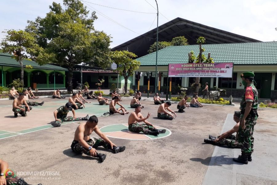 Tambah Imunitas Tubuh, Anggota Kodim Tegal Berjemur