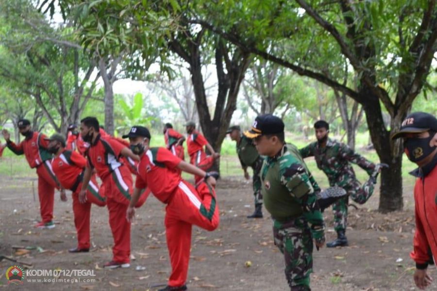 Menjaga Kebugaran Tubuh, Kodim Tegal Olahraga Outdoor