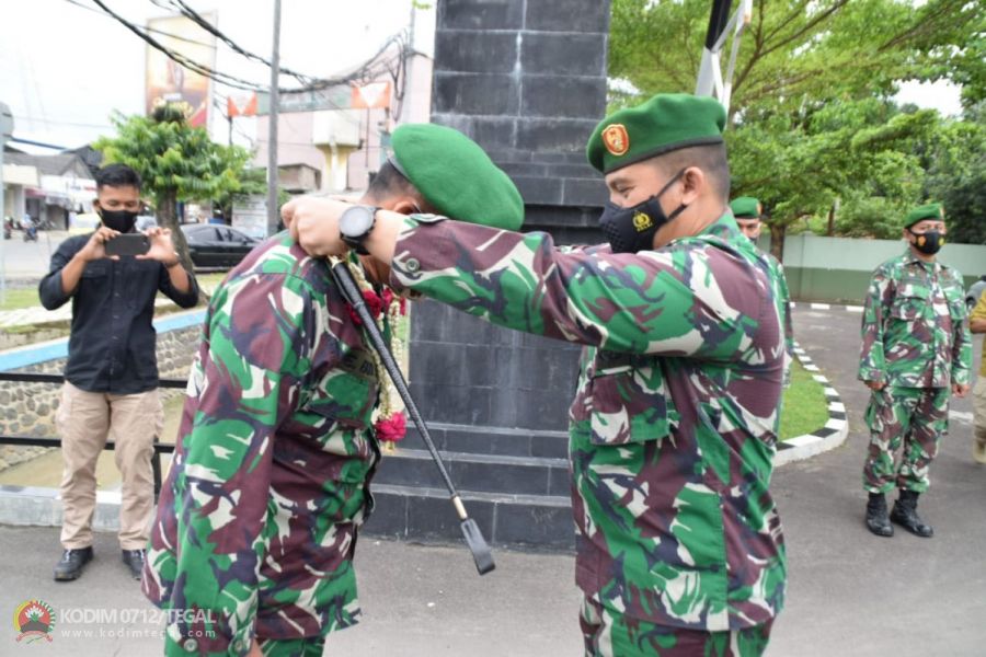 Dandim 0712/Tegal pimpin Upacara Tradisi Penerimaan Kasdim 0712/Tegal