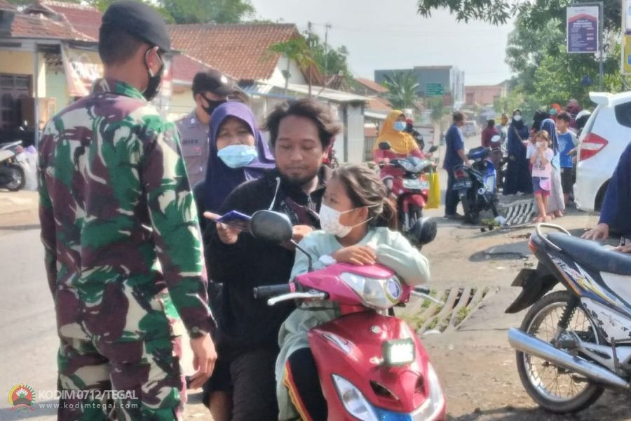 Satgas PPKM Skala Mikro terus gencarkan pendisiplinan prokes kepada masyarakat