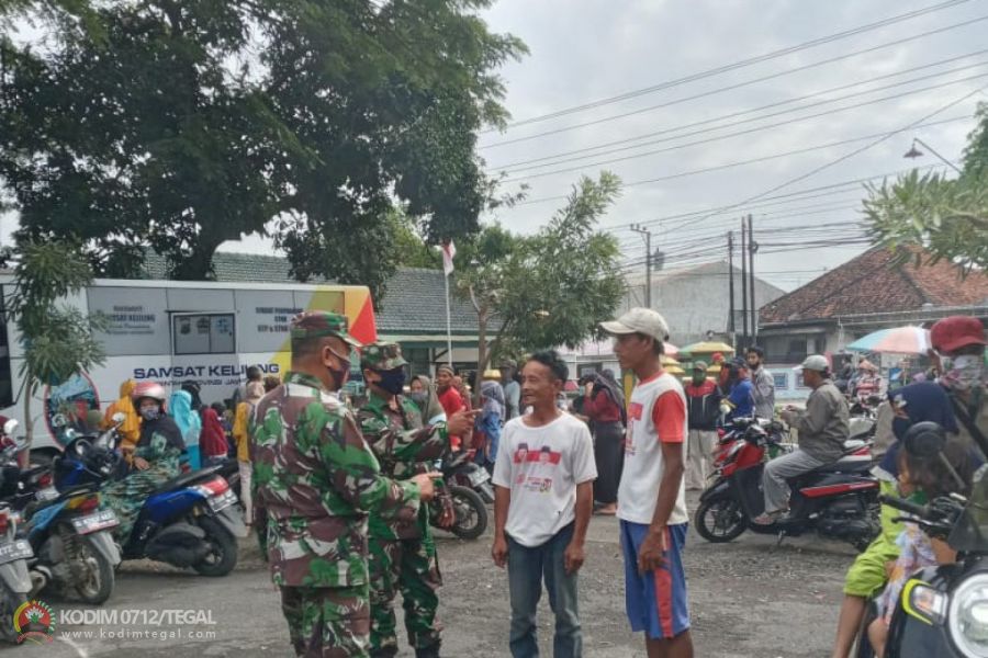 Satgas Covid-19 Kecamatan Kramat, Pantau Pelayanan Samsat Keliling