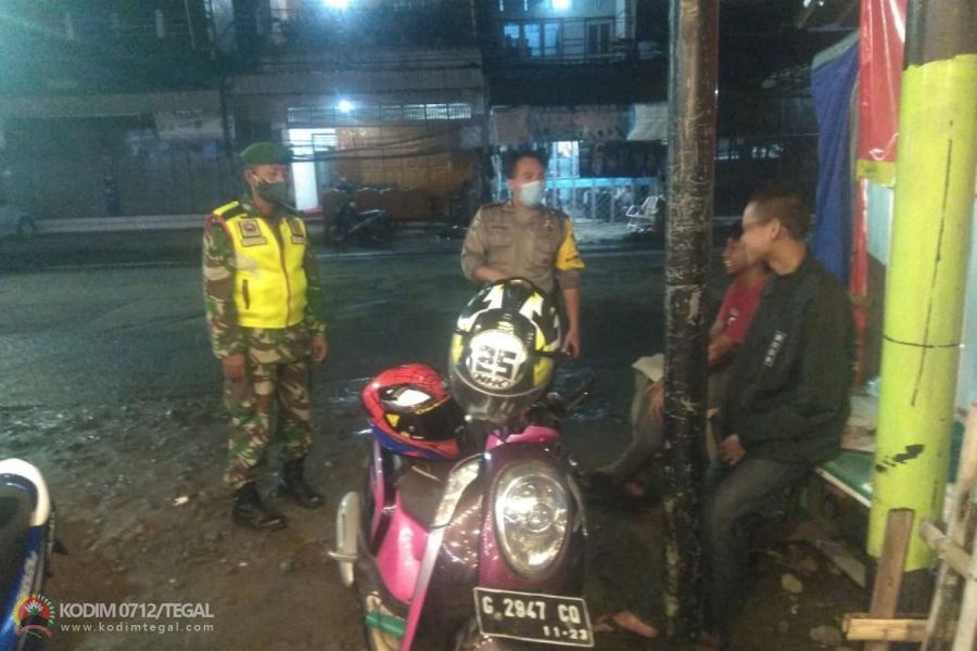 Patroli Wilayah dan Tegakan PPKM di Wilayah Dukuhturi