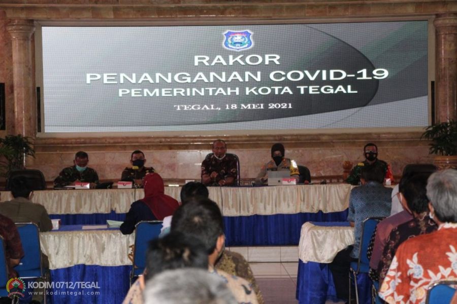 Johardi: Kita Jangan Lengah, Danramil Sumurpanggang Hadiri Rakor Penanganan Covid-19