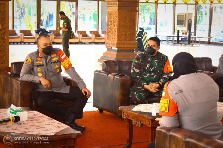 Tekan Mobilitas Masyarakat, Pemerintah Kabupaten Tegal  Melaksanakan Penyekatan 13 Ruas Jalan