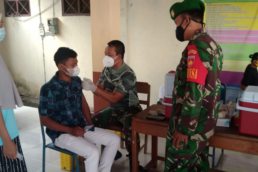 Desa Harjasari Kec Suradadi Kabupaten Tegal dapat vaksin dosis 2 (Dua) Jenis Pfizer dan AstraZeneca