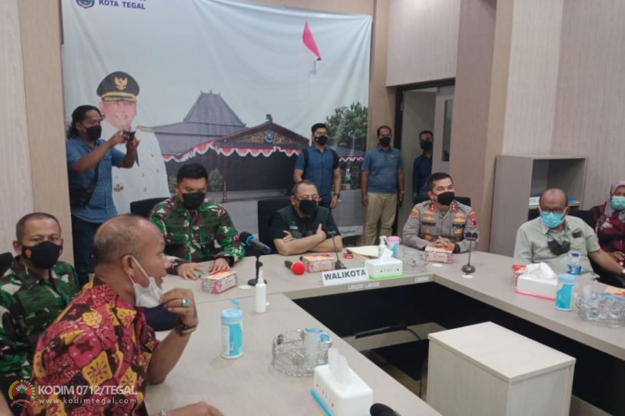 Luhut Minta Pemda Antisipasi Libur Natal dan Tahun Baru