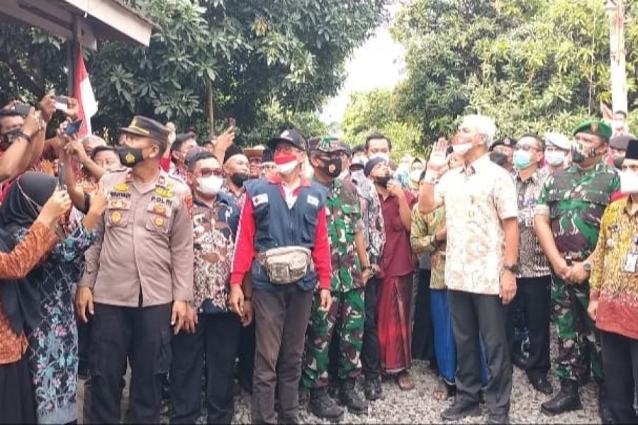 Dandim 0712 Tegal Dampingi Gubernur Jateng Tinjau Lokasi TMMD