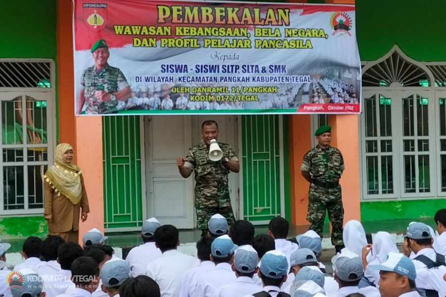 SMK Peristek Pangkah Didatangi TNI Diberi Pembekalan Wawasan Kebangs