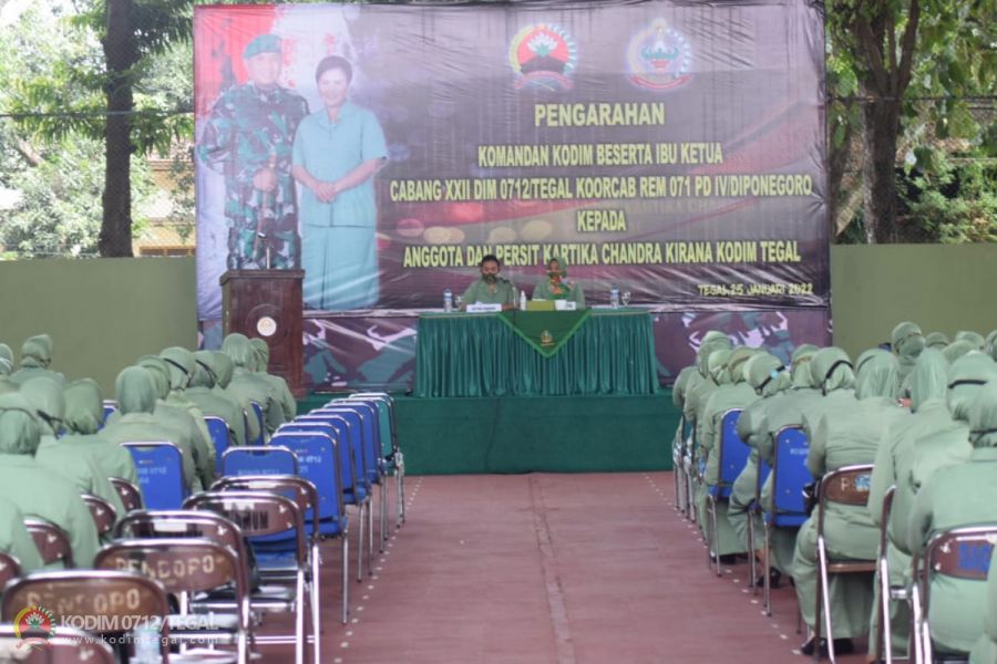 Pengarahan Ketua Persit Cab. XXII Kodim Tegal, Persit Diminta Tak Ria dan Pamer Kekayaan di Medsos