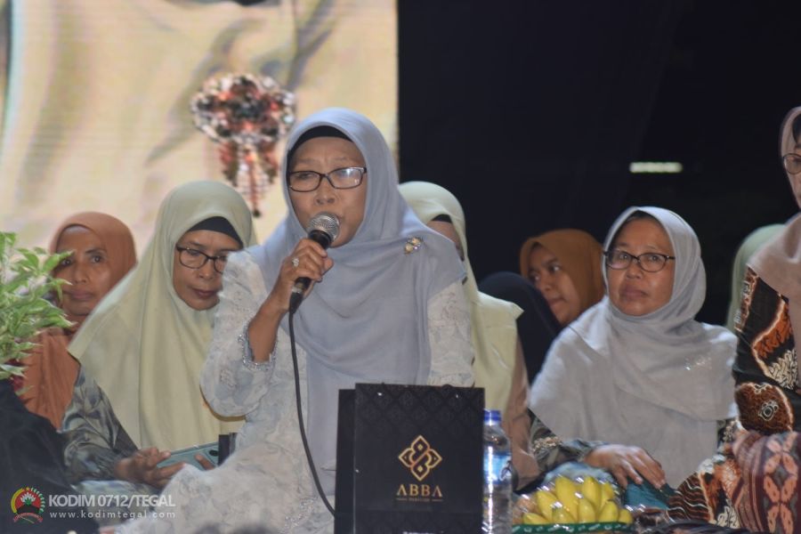 Dandim Tegal Hadiri Gema Dzikir Dan Sholawat Refleksi Tahun Ke-5 Kepemimpinan Bupati Tegal