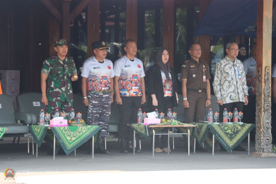 Dandim Tegal Hadiri Apel Kesiapsiagaan Menghadapi Ancaman Bencana Hidrometeorologi Kota Tegal