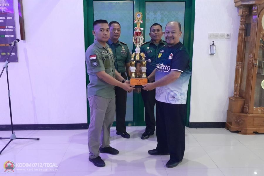 Kodim 0712 Tegal Raih Juara Umum II Kejuaraan Karate Piala Kadisdikbud Kota Tegal
