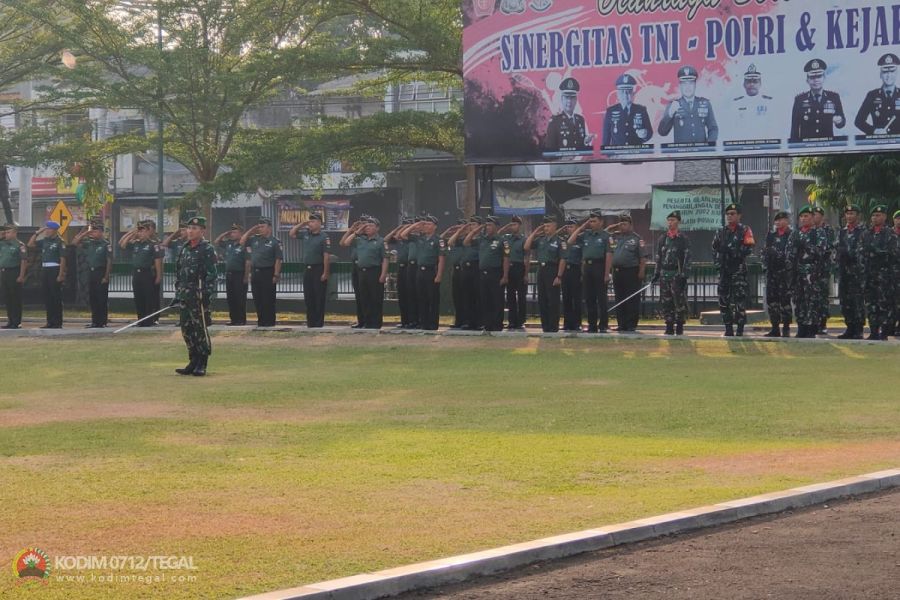 Kodim Tegal Gelar Upacara Mingguan Secara Rutin