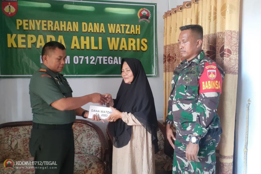 Satu Orang Ahli Waris Anggota TNI AD Terima Dana Watzah dari Kodim 0712 Tegal