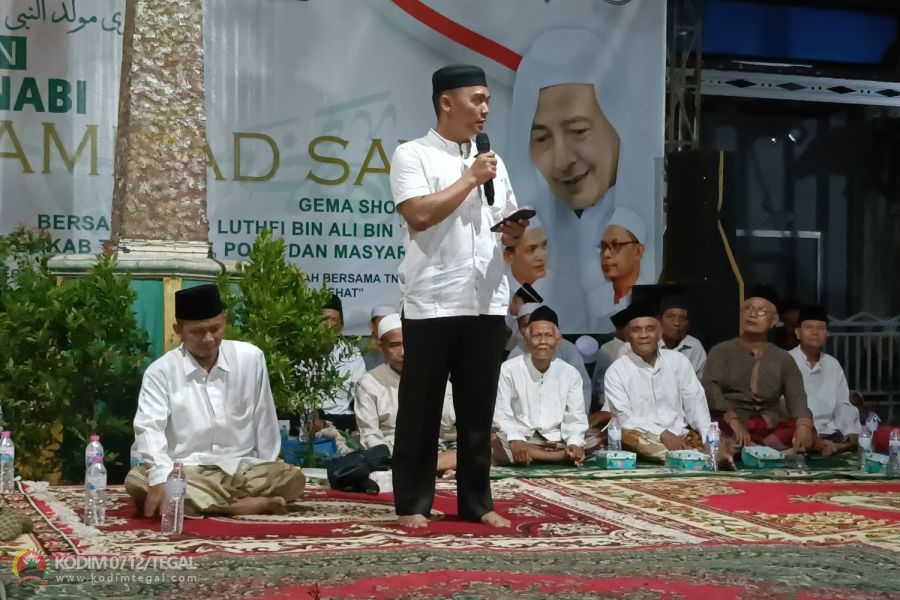 Dandim Tegal Hadiri Acara Gema Sholawat Peringatan Maulid Akbar Nabi Muhamad SAW Di Kabupaten Tegal