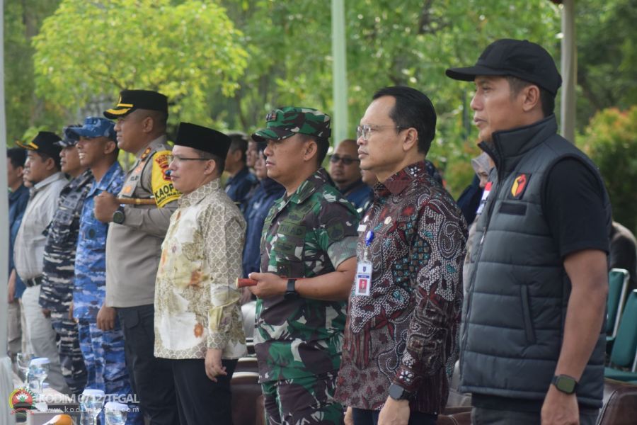 Dandim 0712 Tegal Hadiri Apel Kesiapan Penyelengara Pilkada Kabupaten Tegal Tahun 2024