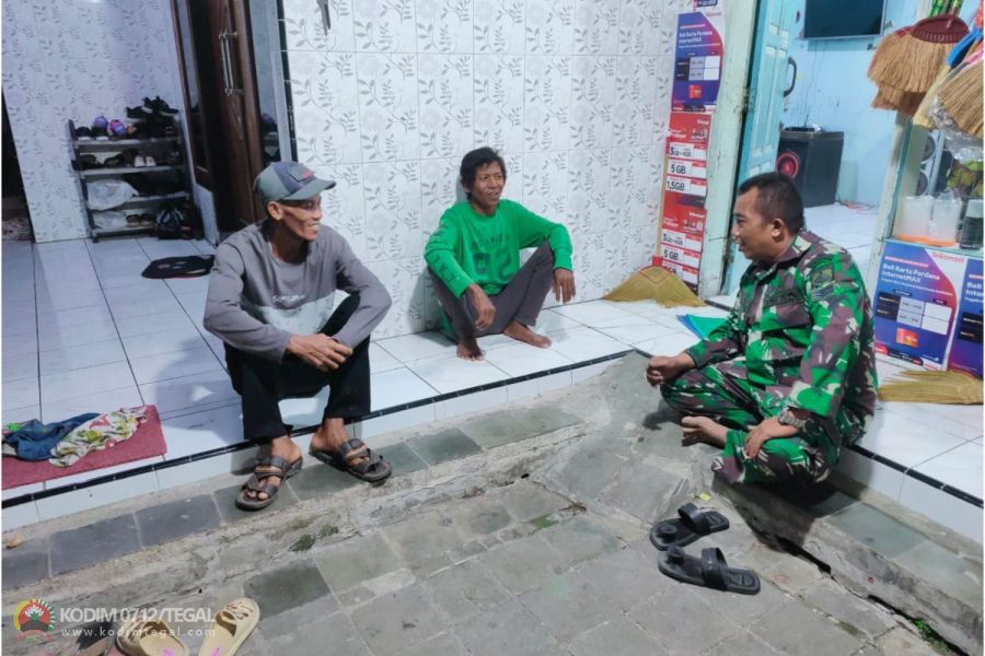 Silahturahmi Dengan Mitra Karib, Babinsa Kodim 0712 Tegal Korem 071 Wijayakusuma Lakukukan Komsos