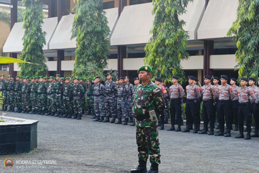 Dandim Tegal Hadiri Apel Deklarasi Pencegahan Dan Pemberantasan Gelap Narkotika Kabupaten Tegal