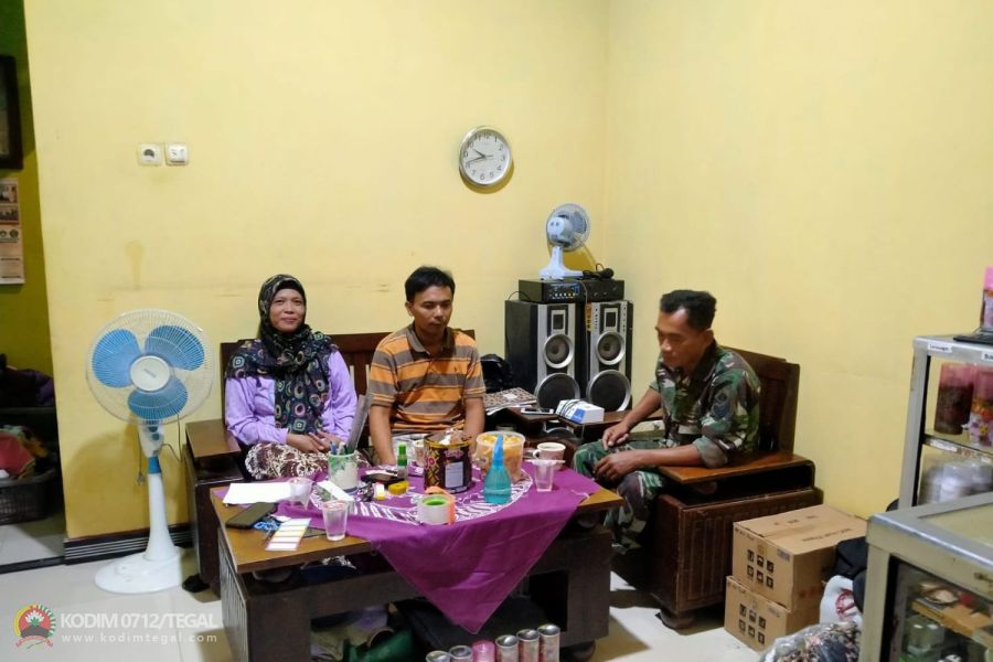 Pererat Silaturahmi, Babinsa Koramil Tarub Anjangsana ke Rumah Warga Binaan