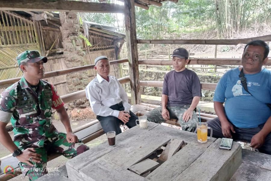 Dekati Tokoh Agama dan Tokoh Masarakat Babinsa Kodim Tegal Laksanakan Komsos