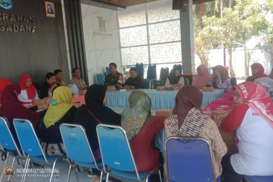 Babinsa Serda Riyanto Hadiri Rakor Penurunan Stunting Tingkat Kelurahan Margadana