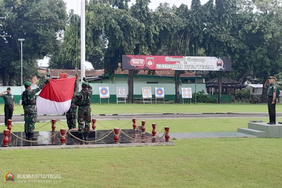 Kodim 0712 Tegal Gelar Upacara Bendera Rutin Hari Senin
