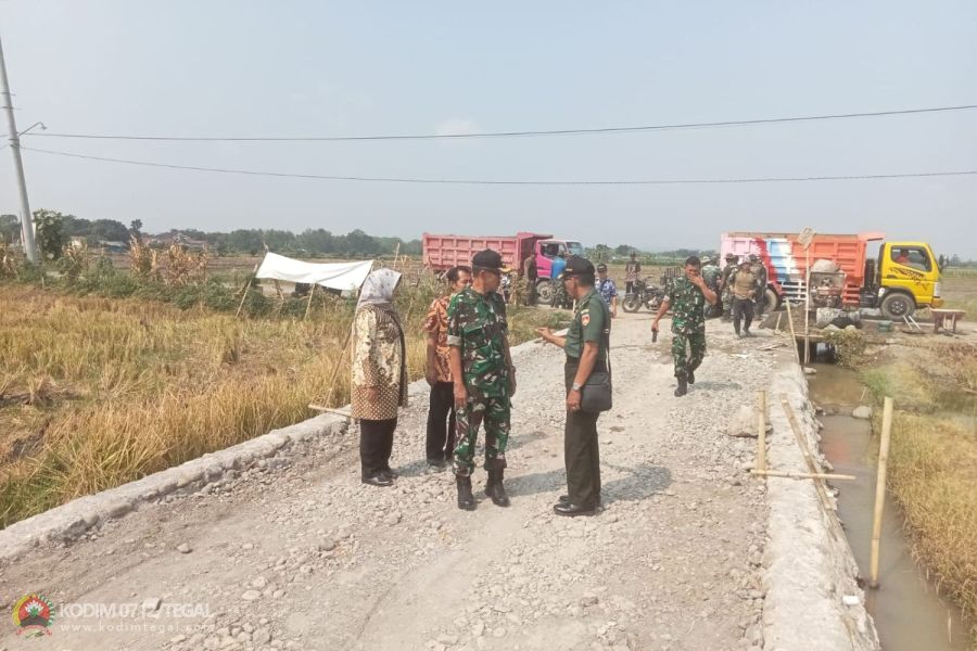 Tim Wasev Korem 071 Wijayakusuma Tinjau TMMD Sengkuyung Tahap II Kodim 0712 Tegal Di Desa Kesamiran