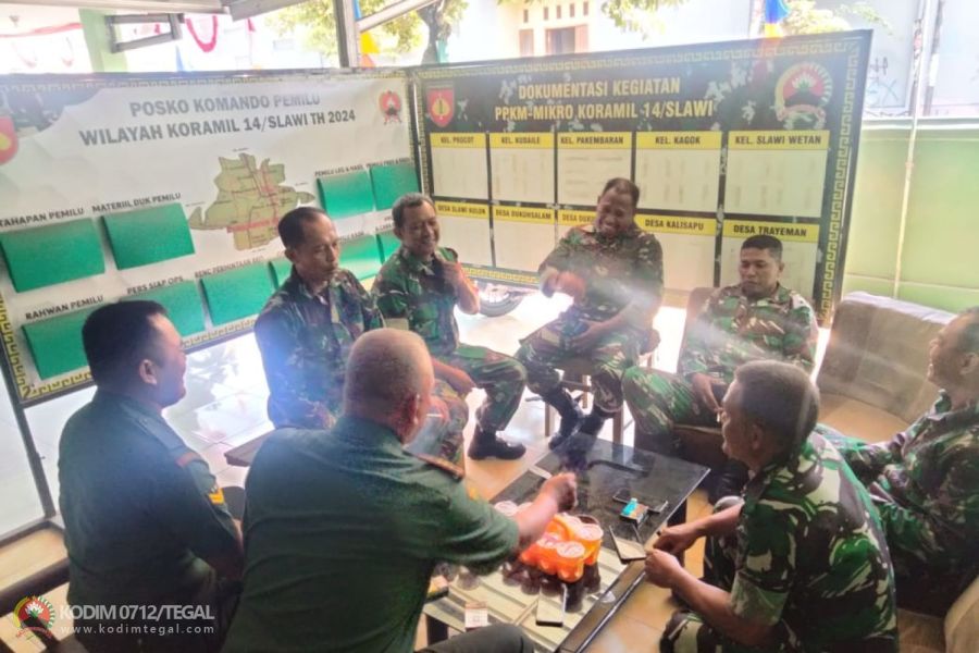 Evaluasi Kinerja, Danramil Berikan Jam Komandan Kepada Anggota