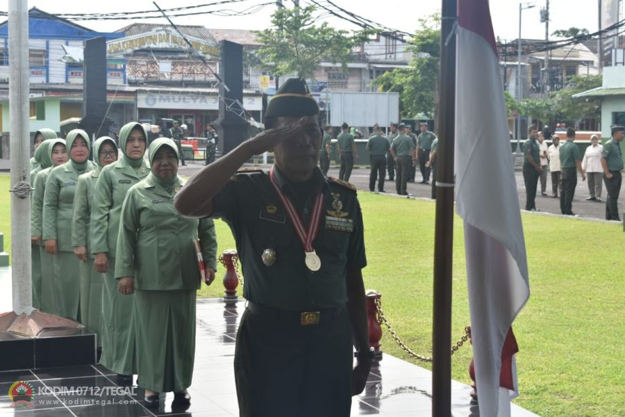 Dandim Tegal Pimpin Acara Wisuda Purna Wira Dan Purna Tugas Serta Pindah Satuan