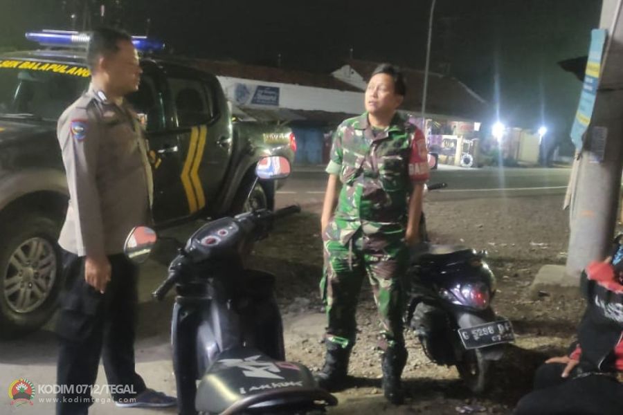 Babinsa Koramil Balapulang Melaksanakan Patroli Sambangi Mitra Karib